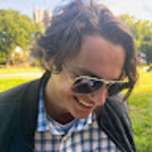 Meet your Posher, Emilio